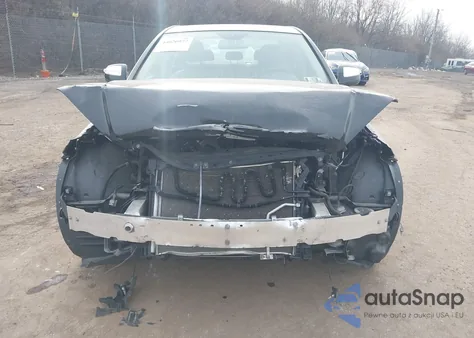 2009 Mercedes-Benz C 300 Luxury 4Matic/Sport 4Matic from USA, damaged, VIN WDDGF81X49R077508